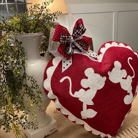 Valentine door hanger Disney Mickey Minnie heart - Picture 10 of 10